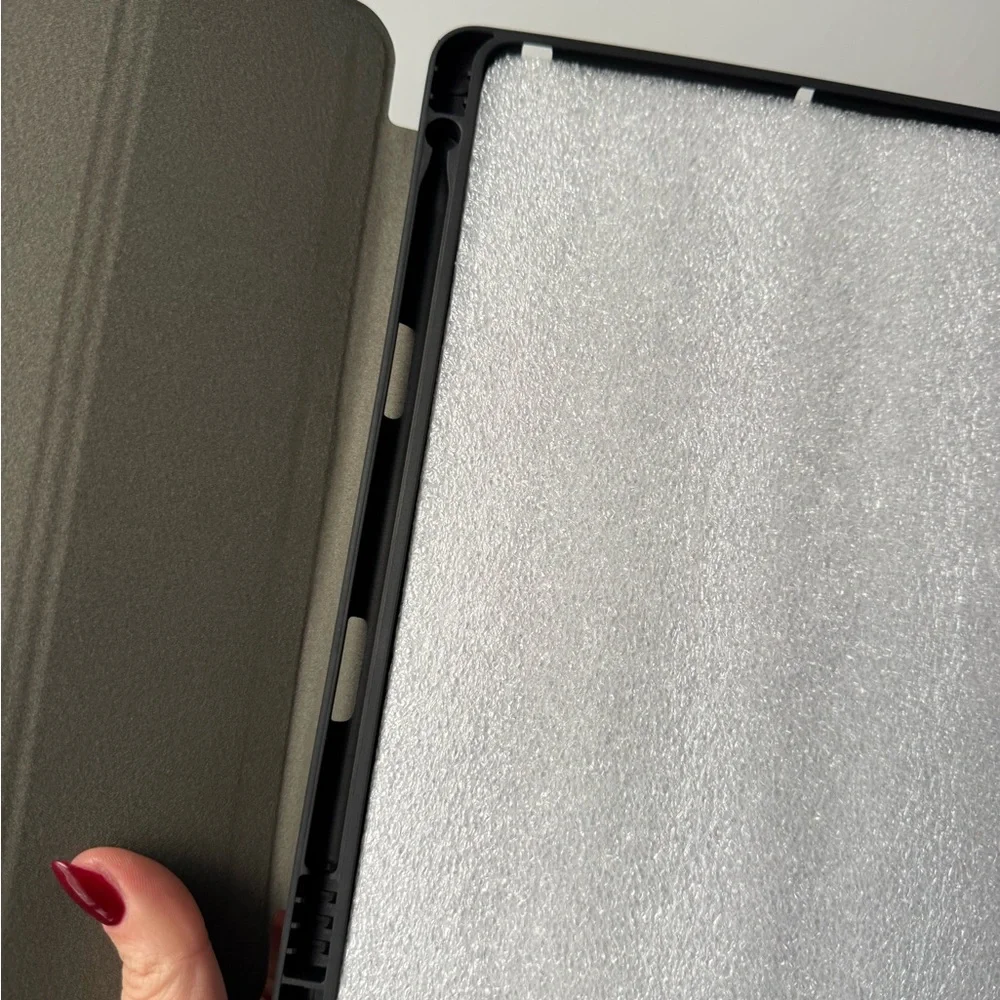 Stylish Mint and White IPAD case 9.7 in